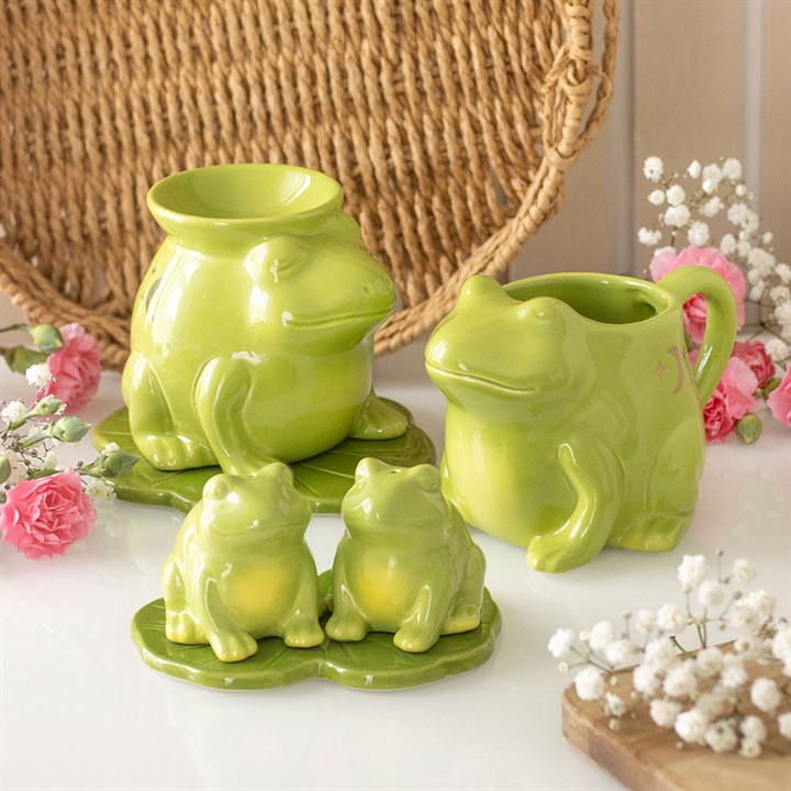 Luna Frog Shaped Mug