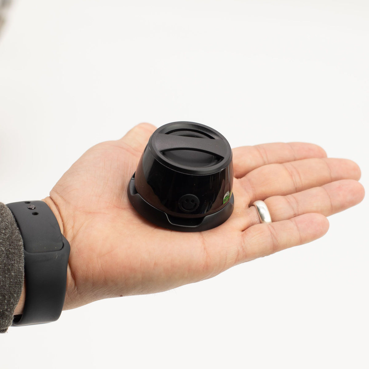 MagSafe Magnetic Mini Speaker & Phone Stand – G300