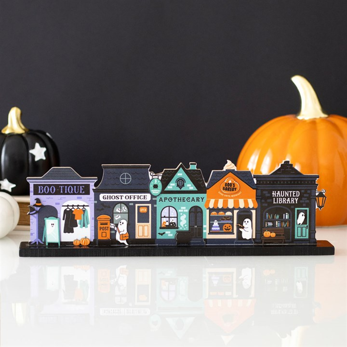 Halloween Spooky Street House Decoration – MDF Shelf & Mantel Display